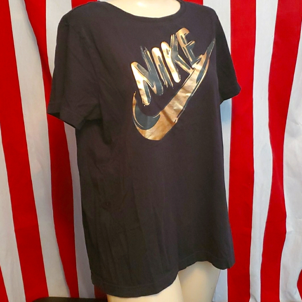 Nike Gold Letter 100% Cotton Ladies L Tee